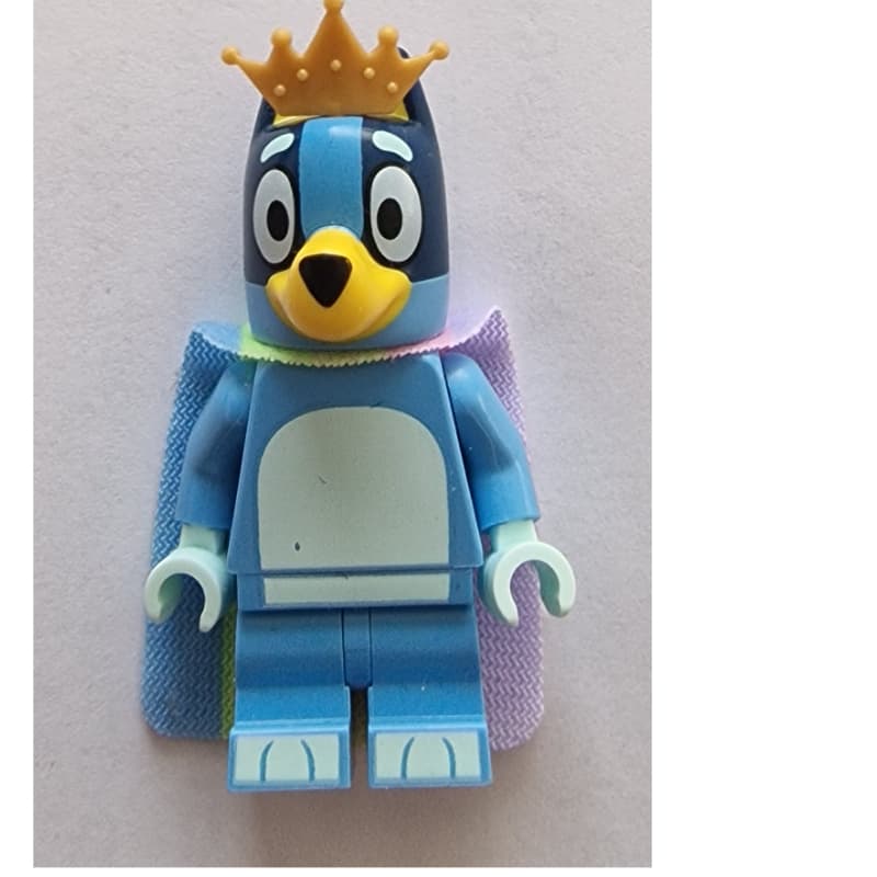 Bluey, Cape, Crown