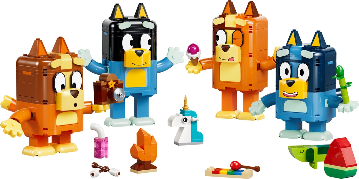 LEGO Brick-Built Bluey Family, set 11217