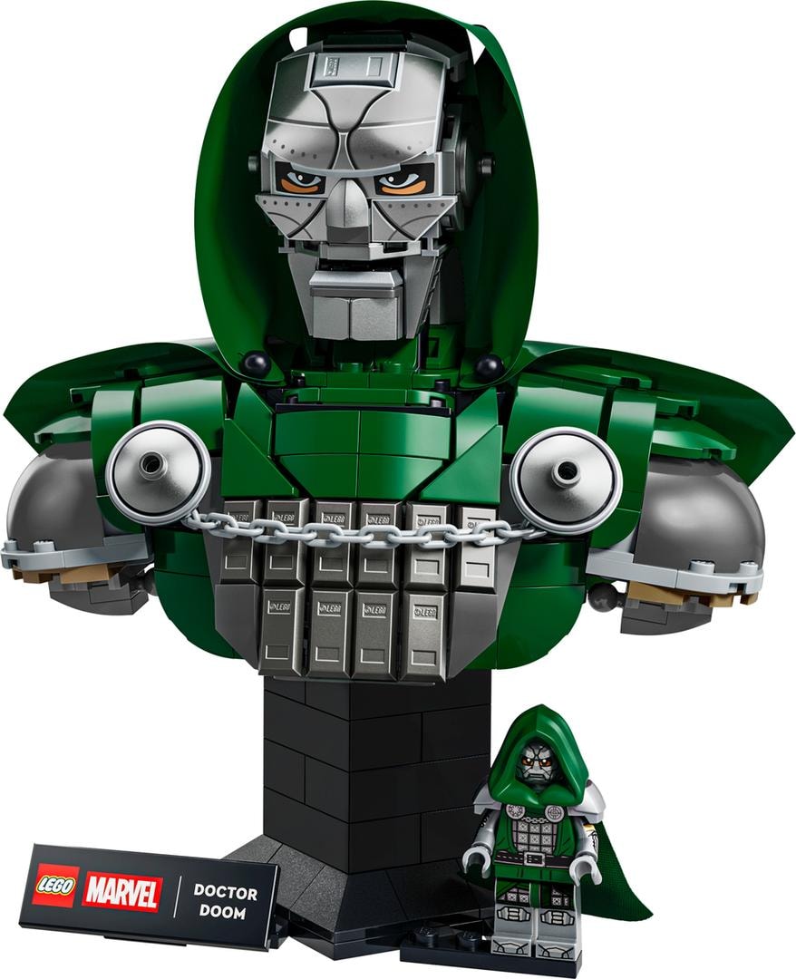 LEGO Doctor Doom Bust, set 76345