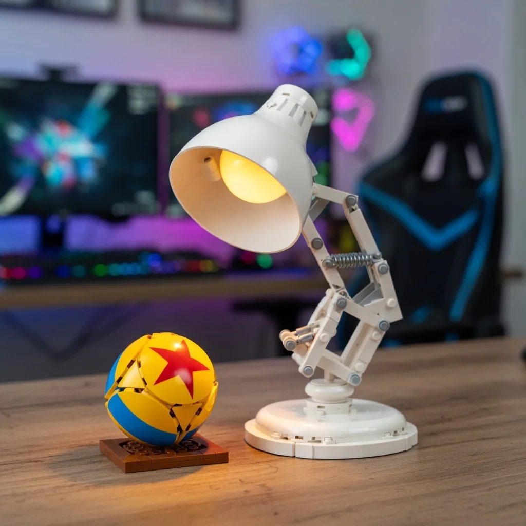 LEGO Disney Pixar Luxo Jr, set 21357