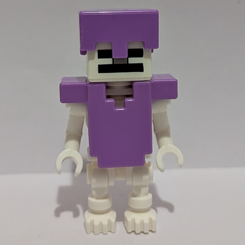 Skeleton, Square Skull, Medium Lavender Helmet and Armor (78132 Torso)